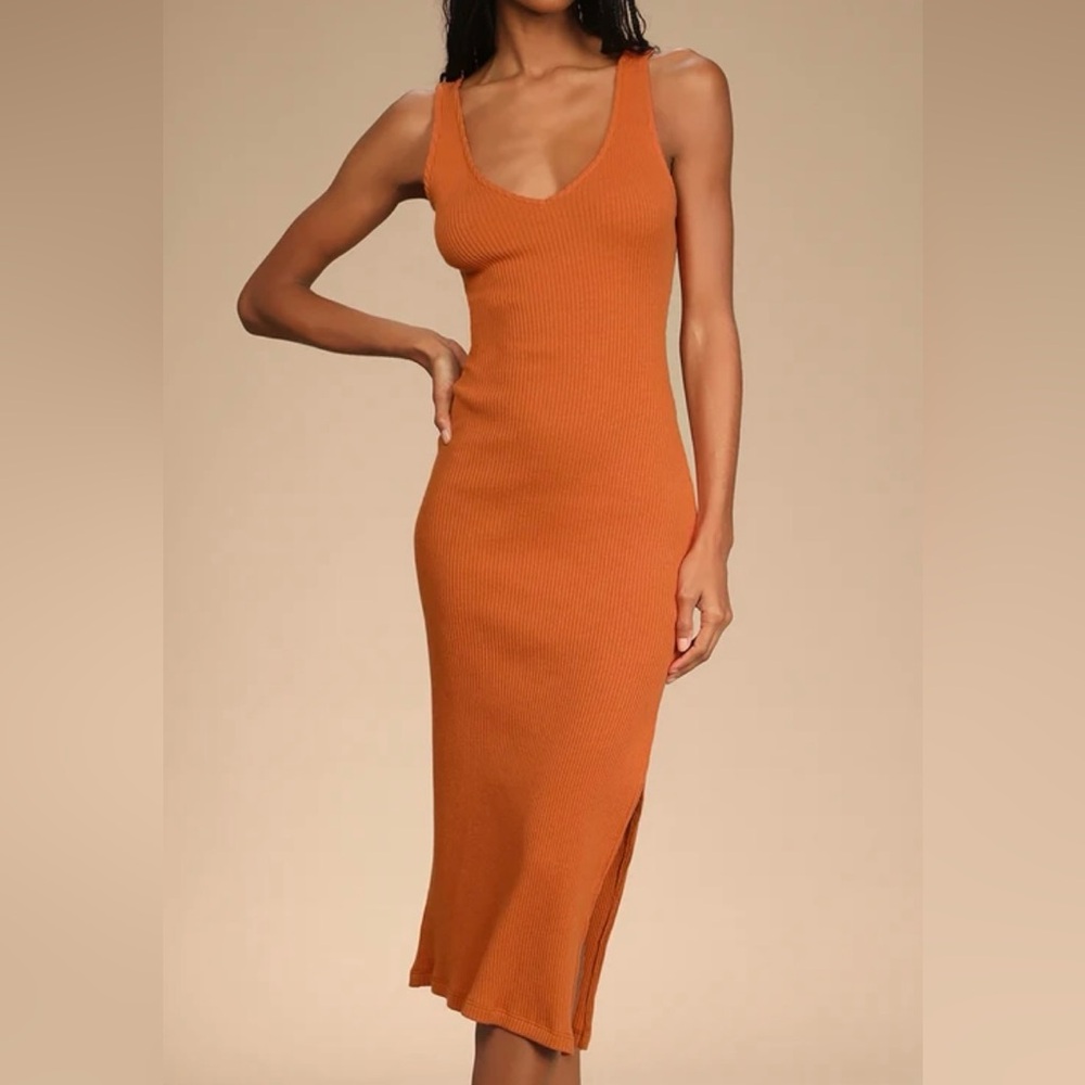 Beauty in Simplicity Rust Orange Ribbed Bodycon Midi Dress